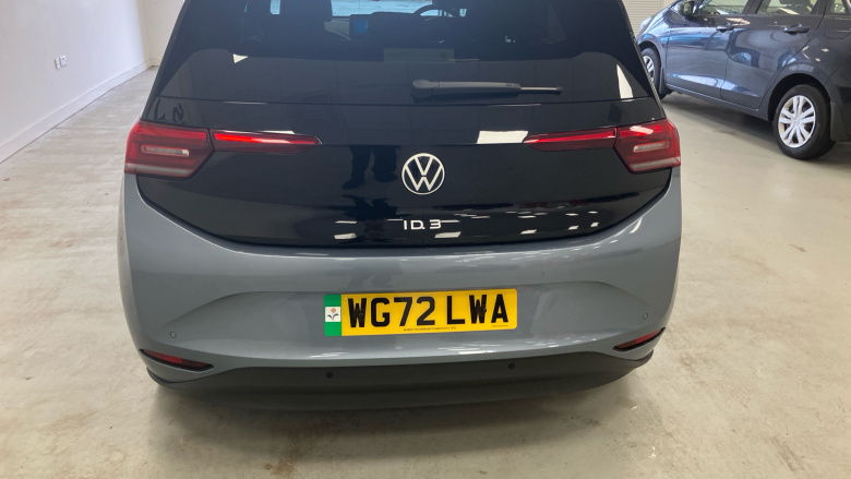 Volkswagen ID.3 107KW Family Pro 58kWh 5dr Auto Electric Hatchback